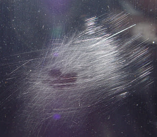 Krassen in glas